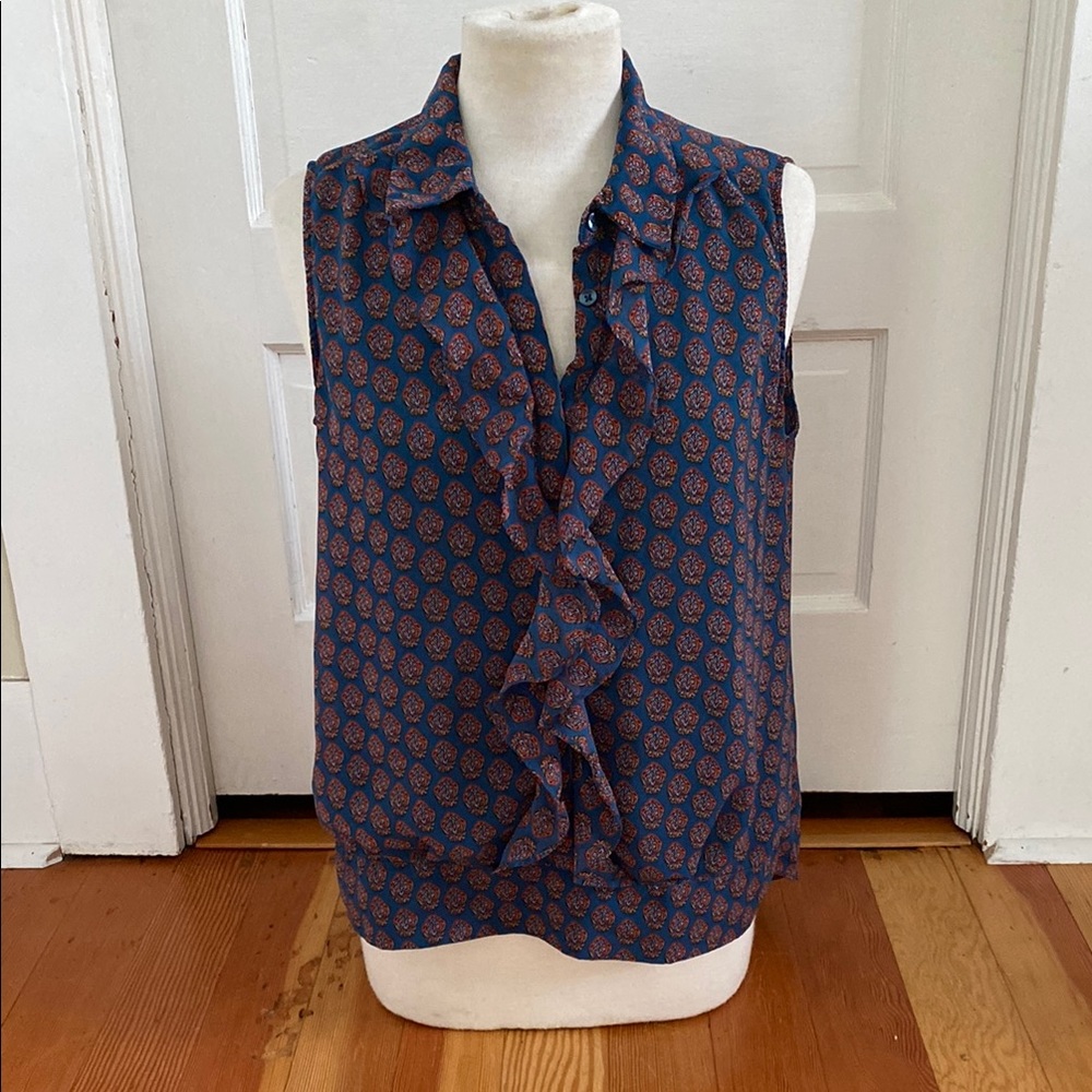 CAbi Medallion Reign Ruffled Sleeveless Button Down Blue Printed Top Medium